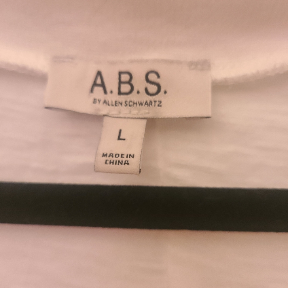 White Crocheted Elbow Patch - image 3